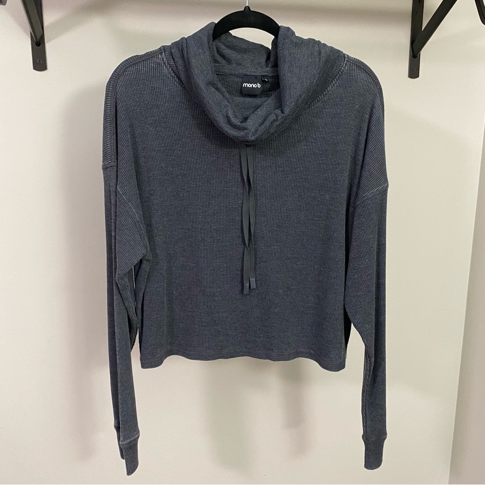 ⭐️ 2/$30 ⭐️ Gray Waffle Knit Cowl Neck Sweater